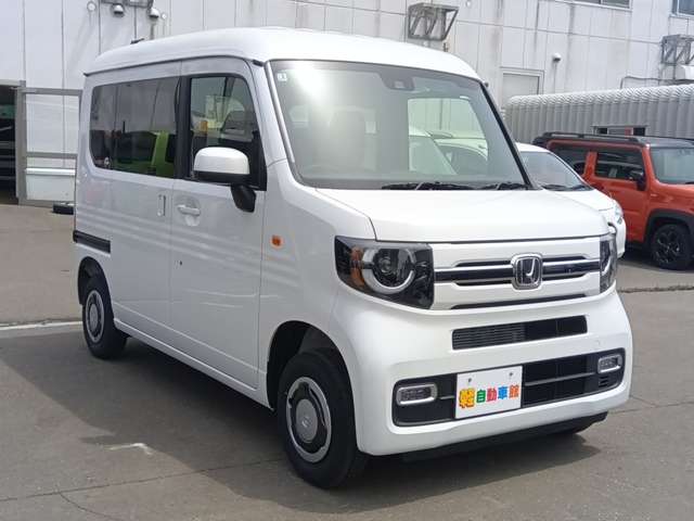Honda N-VAN 11