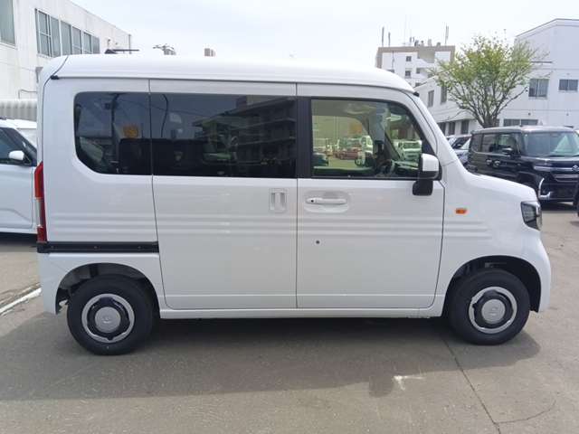 Honda N-VAN 10