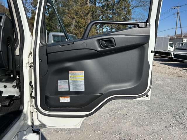 Mitsubishi Fuso Fighter 9