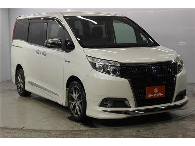 Toyota Esquire 4