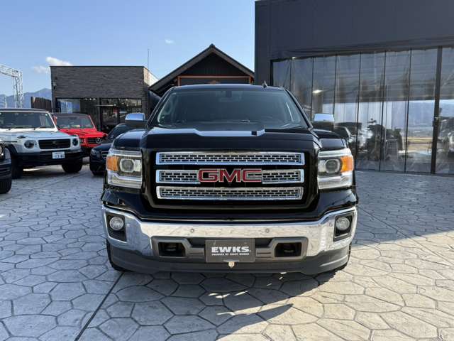 GMC Sierra 8