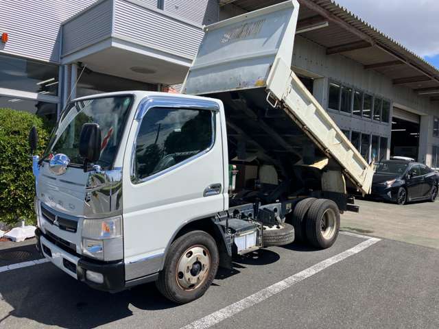 Mitsubishi Fuso Canter 2