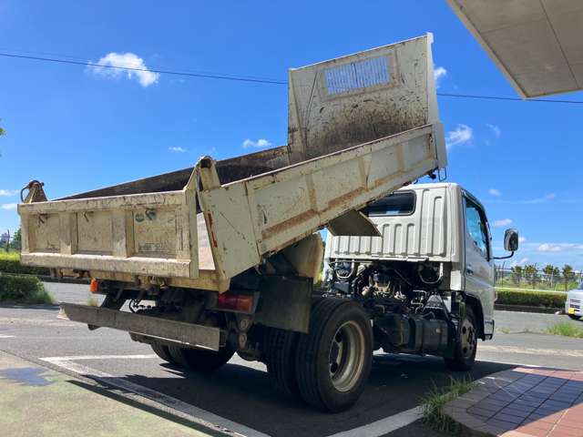 Mitsubishi Fuso Canter 6