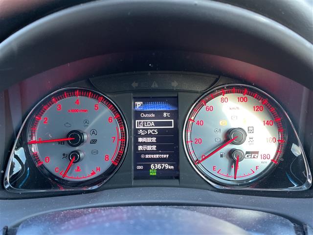Toyota Harrier 4