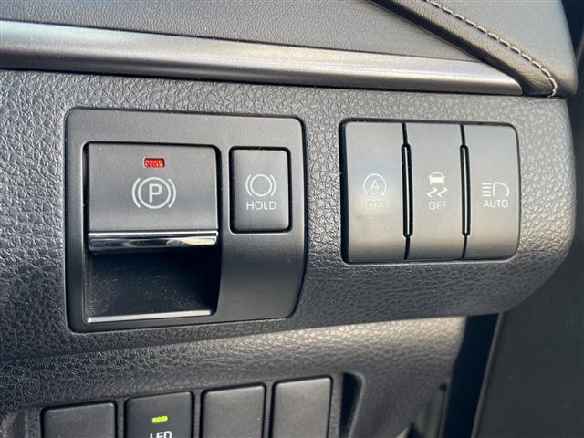 Toyota Harrier 10