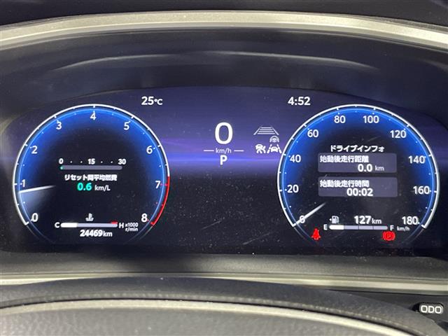 Toyota Corolla Cross 8
