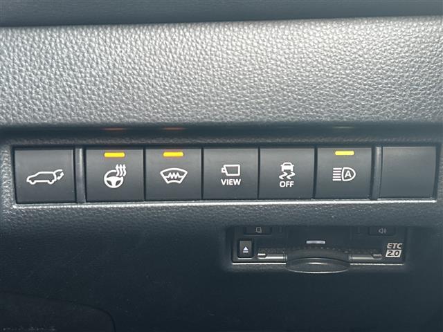 Toyota Harrier 4
