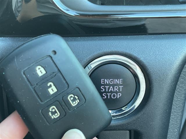 Toyota Voxy 6