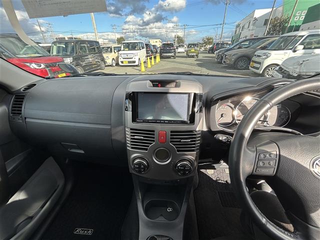 Toyota Rush 12