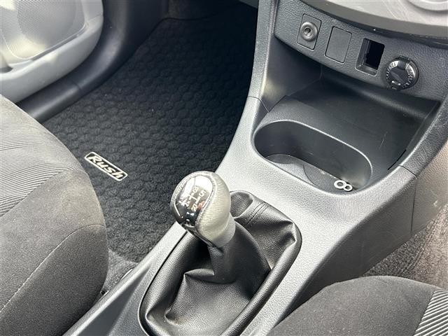 Toyota Rush 4