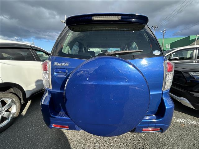 Toyota Rush 9