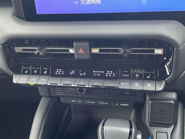 Toyota Land Cruiser 250 12