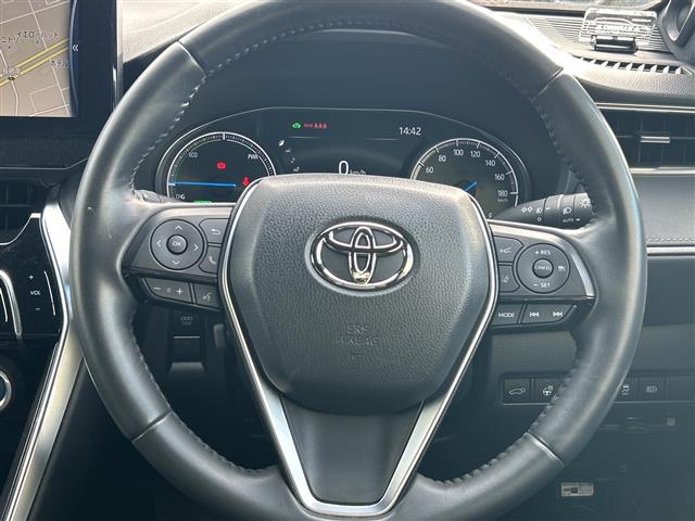Toyota Harrier 12