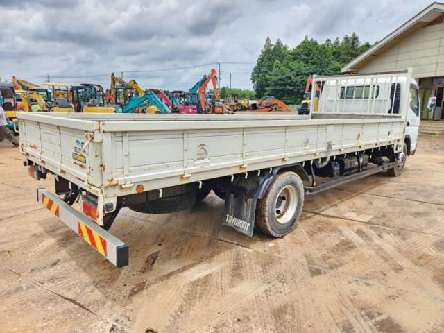 Mitsubishi Fuso Canter 2