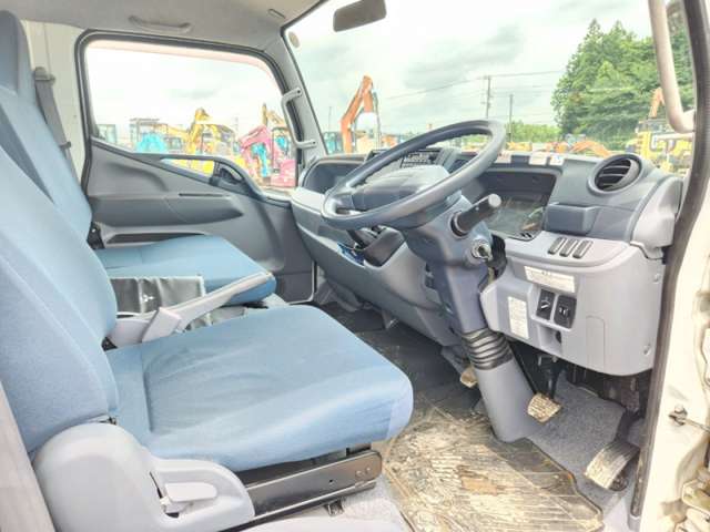 Mitsubishi Fuso Canter 3