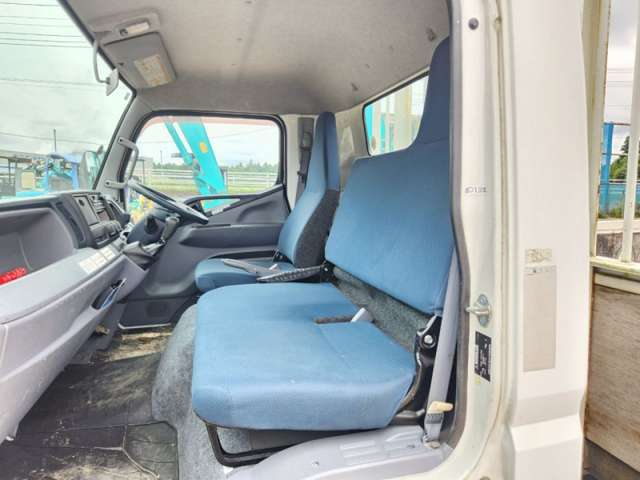 Mitsubishi Fuso Canter 8