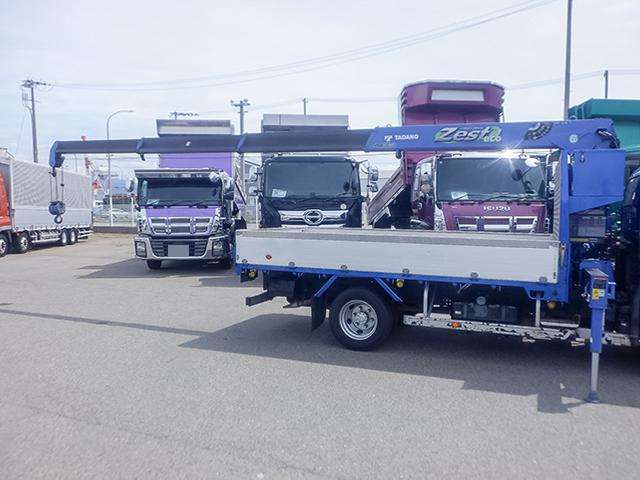 Isuzu Elf 11