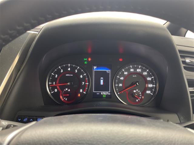 Toyota Alphard 5