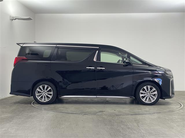 Toyota Alphard 10
