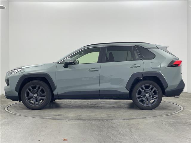 Toyota RAV4 11