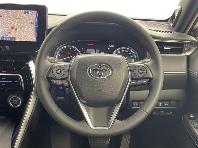 Toyota Harrier 12