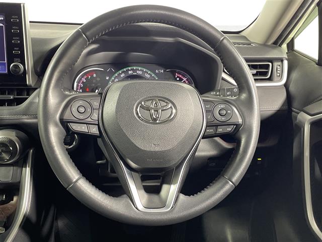 Toyota RAV4 6