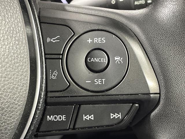 Toyota RAV4 8