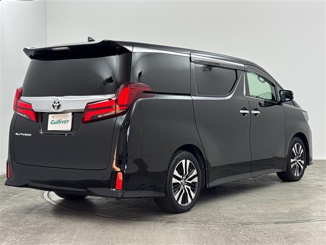 Toyota Alphard 7
