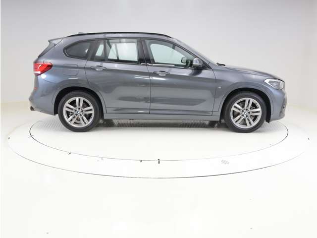 BMW X1 6