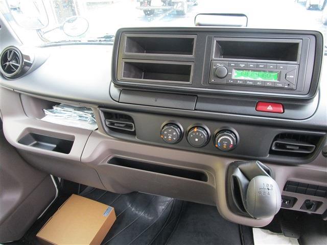 Mitsubishi Fuso Canter 11