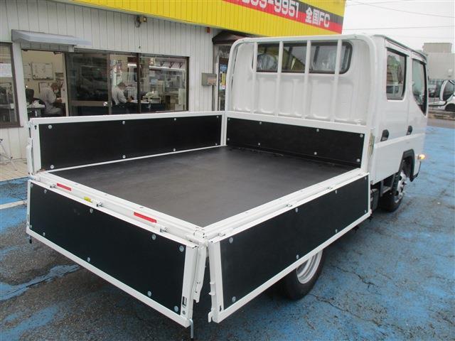 Mitsubishi Fuso Canter 7