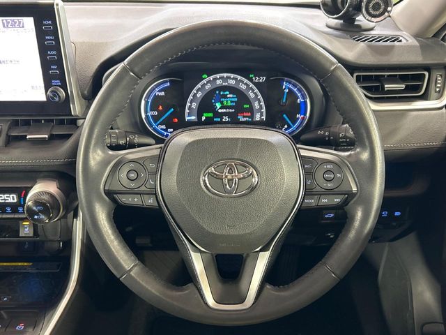 Toyota RAV4 12