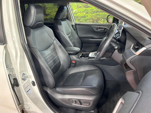 Toyota RAV4 9