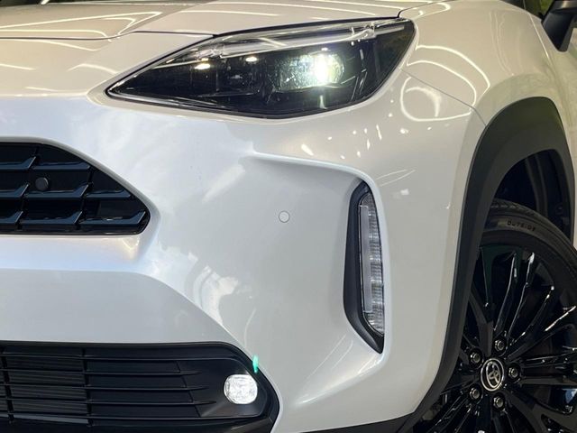 Toyota Yaris Cross 12