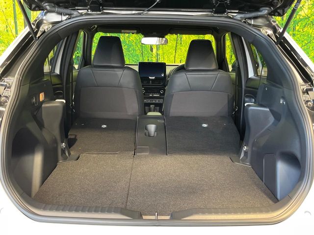 Toyota Yaris Cross 10
