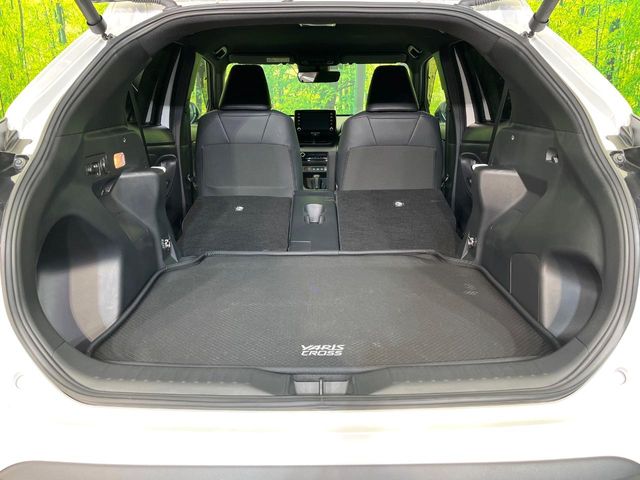 Toyota Yaris Cross 11