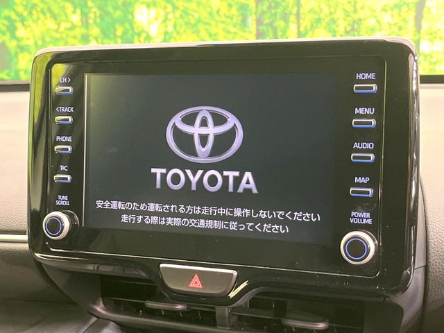 Toyota Yaris Cross 4