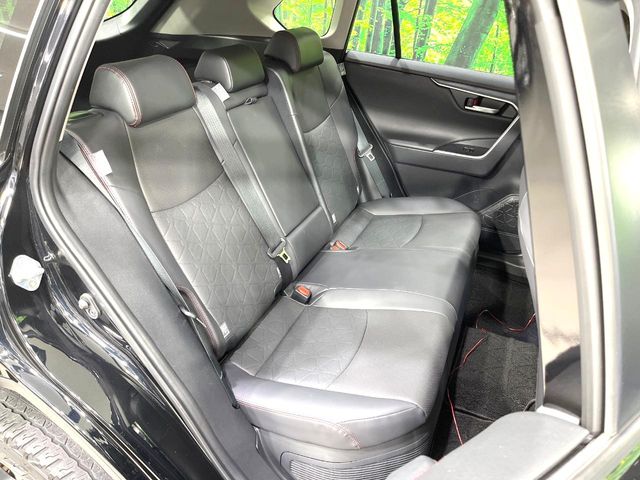 Toyota RAV4 9