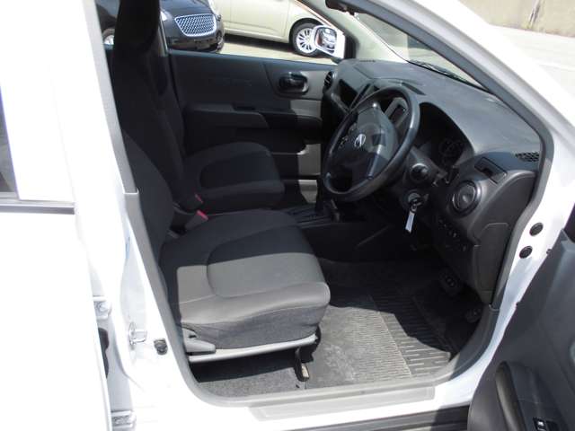 Nissan NV150 AD 8