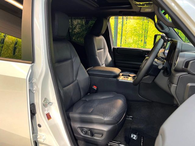 Toyota Land Cruiser 250 8
