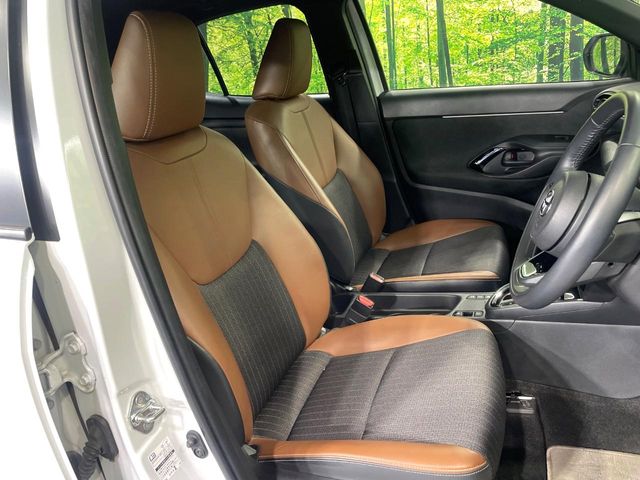 Toyota Yaris Cross 8