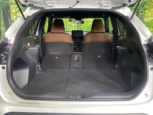 Toyota Yaris Cross 10