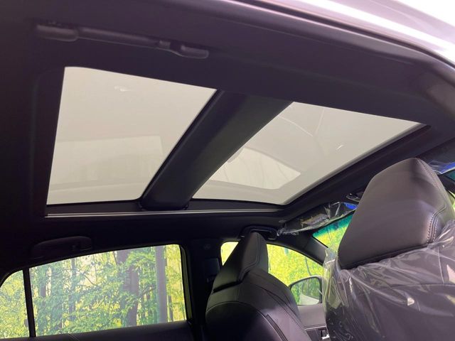 Toyota Harrier 3