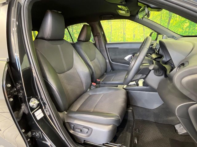 Toyota Yaris Cross 8