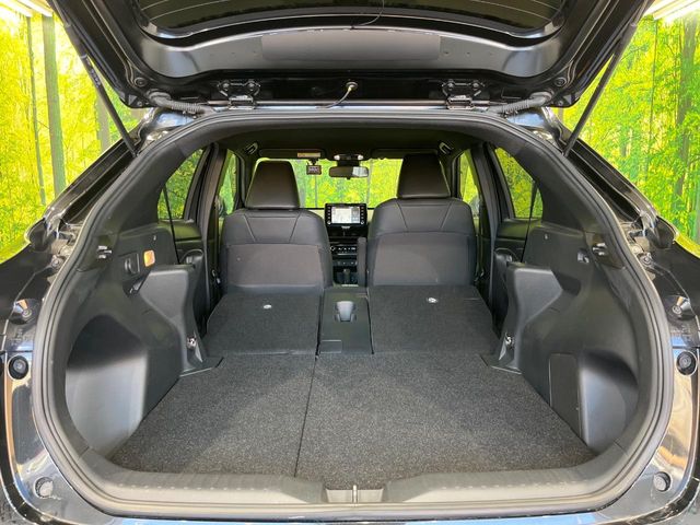 Toyota Yaris Cross 10