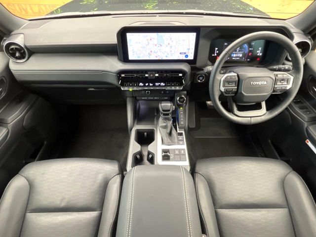 Toyota Land Cruiser 250 2