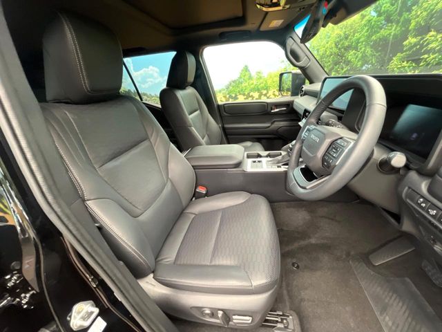Toyota Land Cruiser 250 8