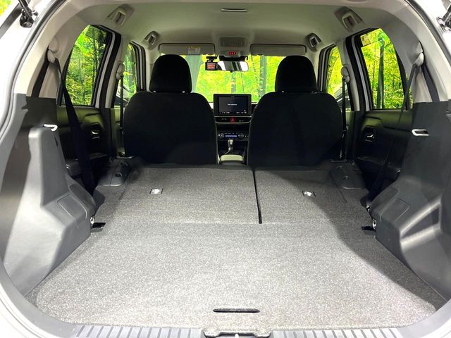 Toyota Raize 10