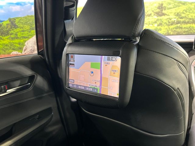 Toyota Harrier 7