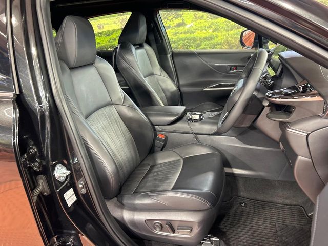 Toyota Harrier 8